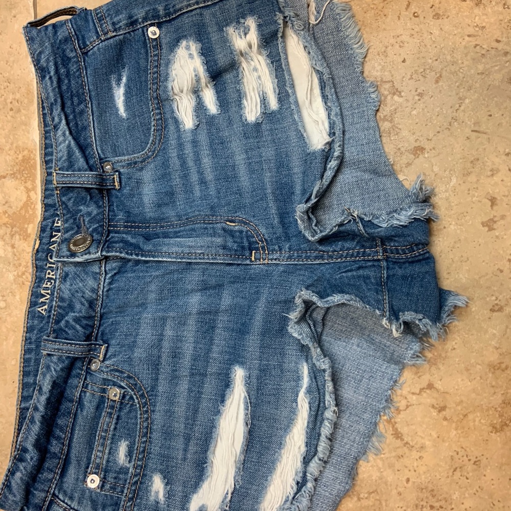 Medium wash denim jean shorts